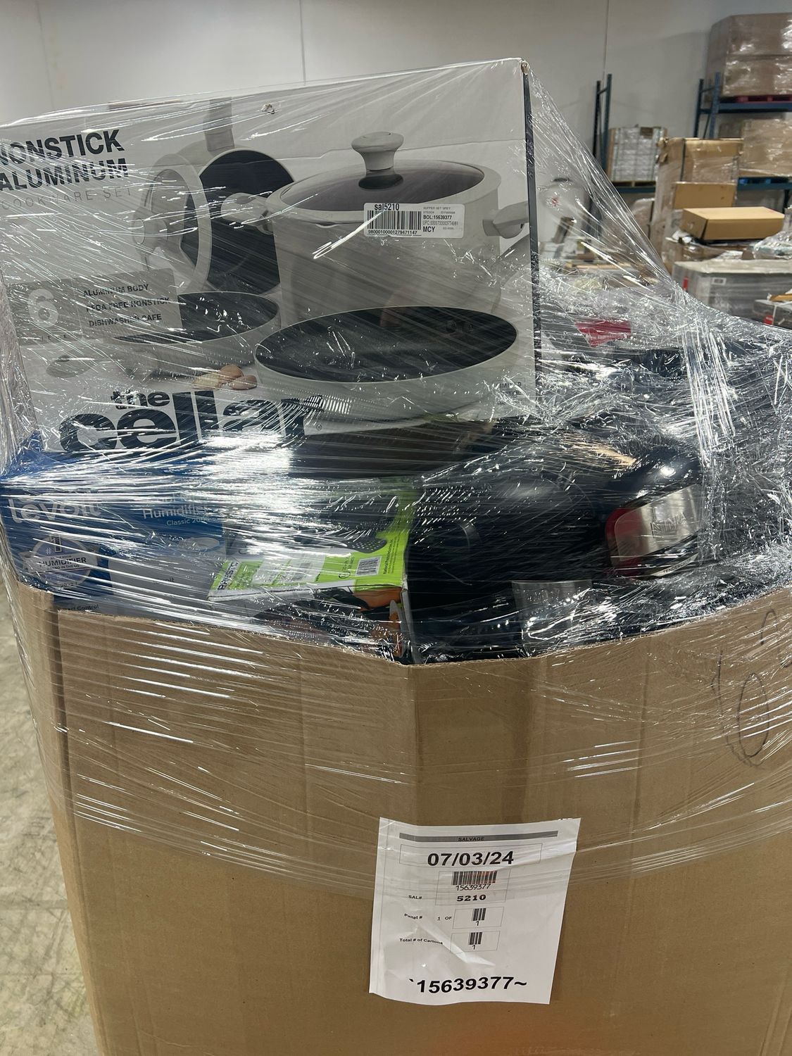 Macys Houseware Pallet MCYHW-16