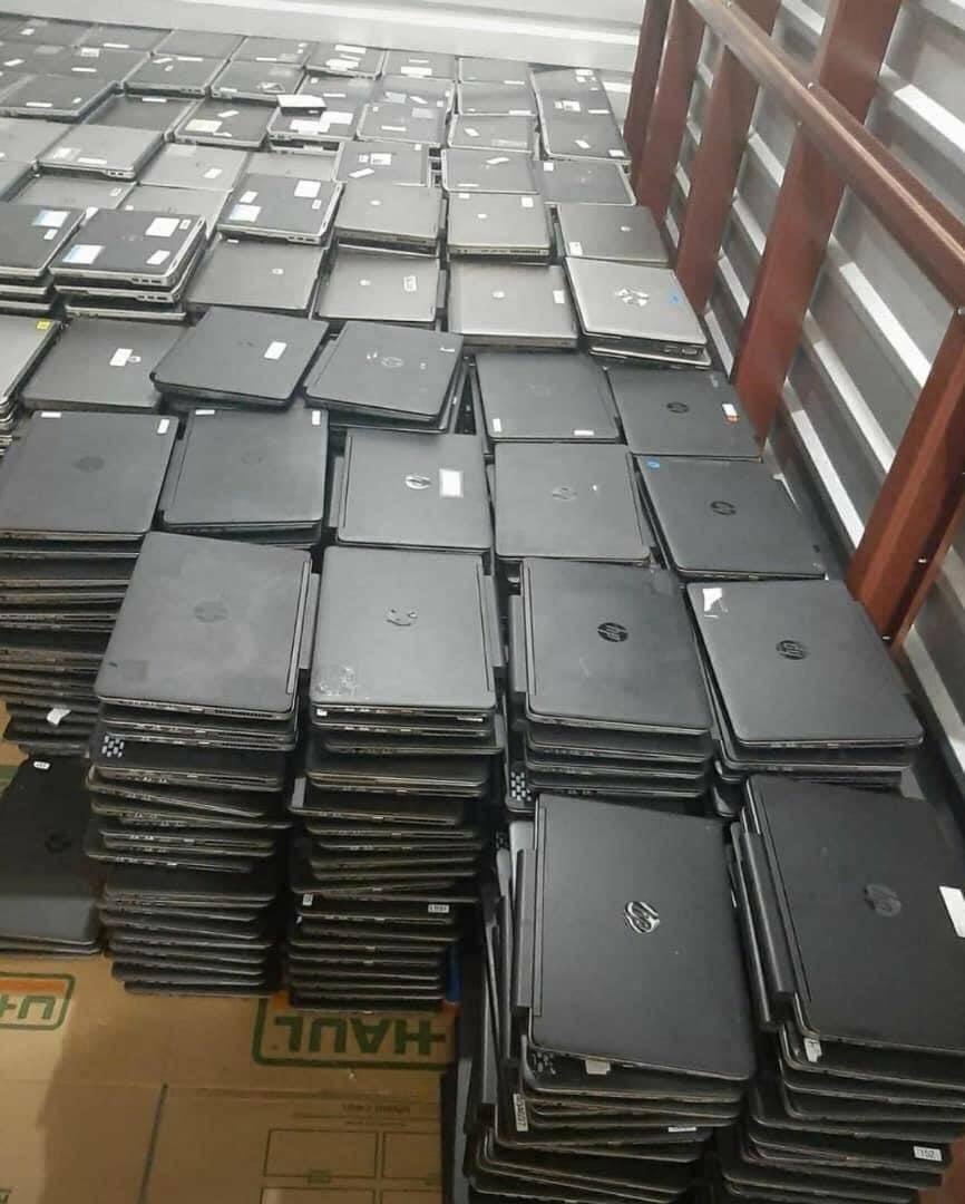 Laptop & Tablet Pallet