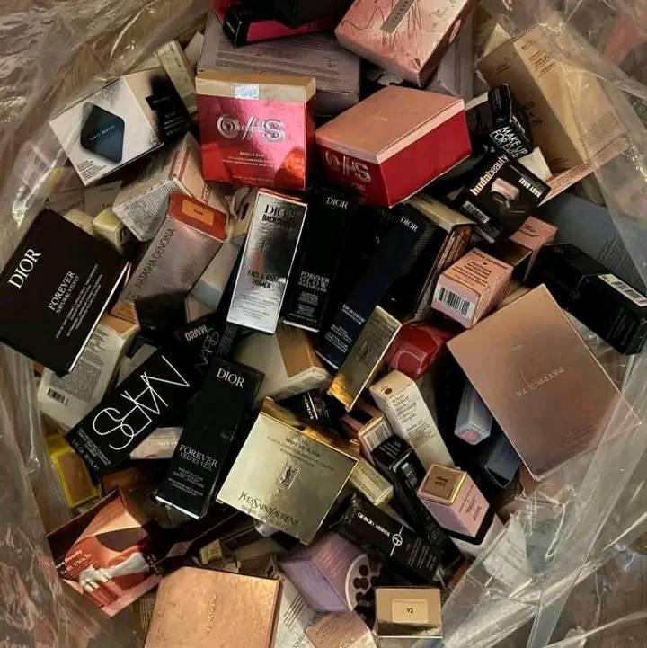 Makeup Pallet (Mixed Brands)