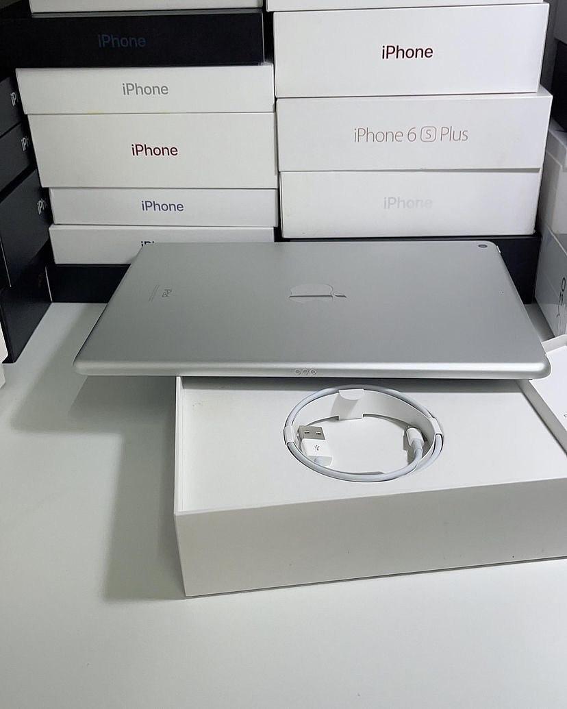 iPad 7th Generation Wholesale Pallet - Image 2